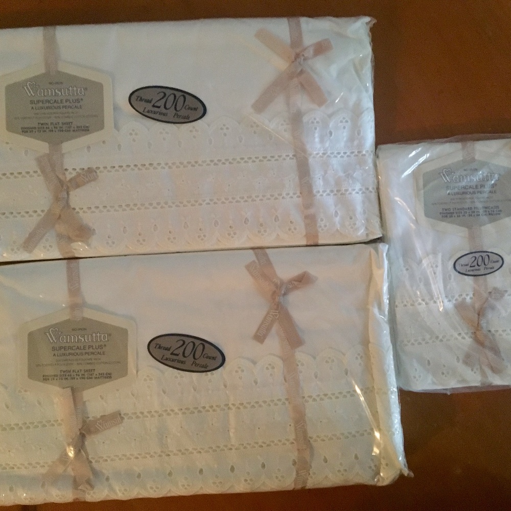 2 Sets Twin Percale Wamsutta White Eyelet